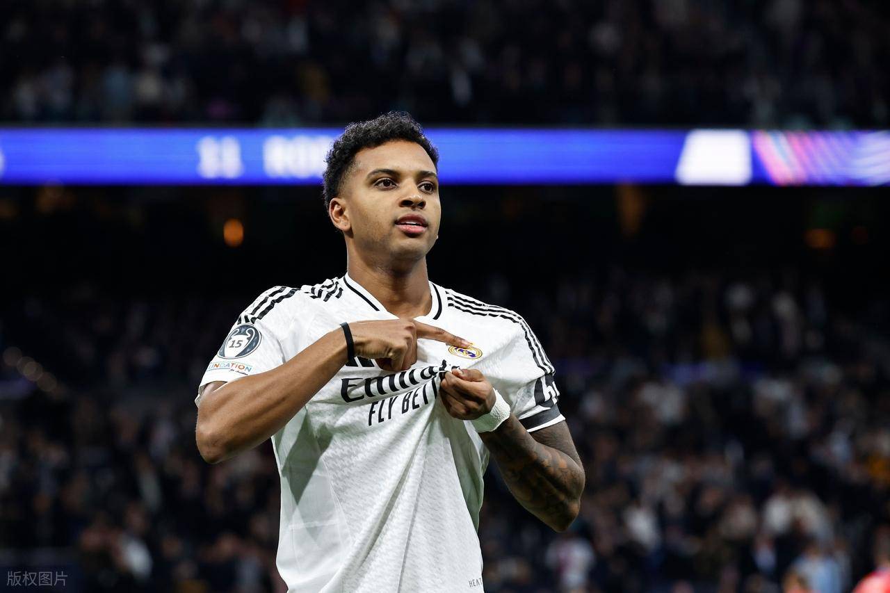 转会期法甲焦点战，皇家马德里遗憾出局，态度坚定，训练强度明显提升